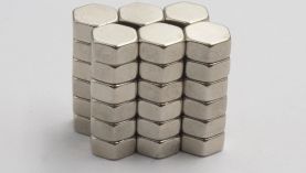 如何避雷選質(zhì)量好的強力磁鐵？「聚盛磁鐵」