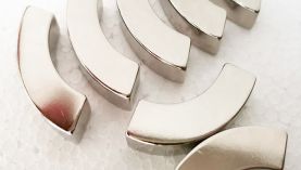什么是弧形磁瓦？「聚盛磁鐵」