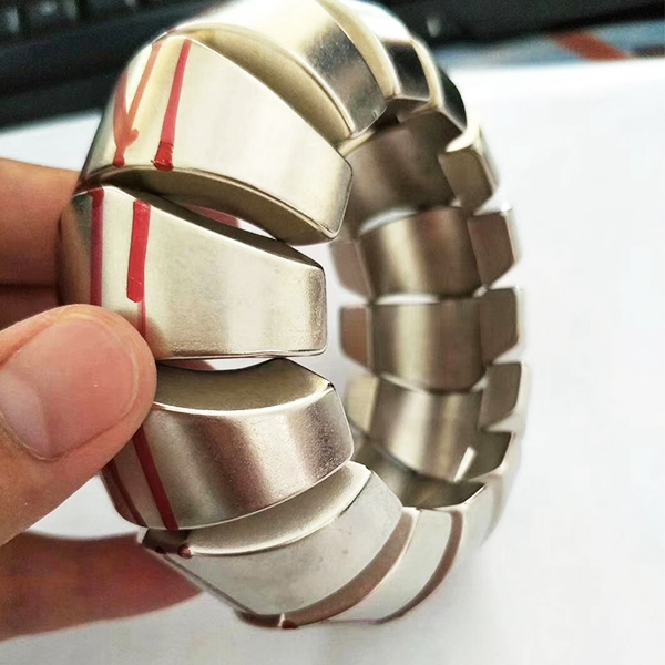 異形磁鐵定制.jpg 異形磁鐵定制.jpg