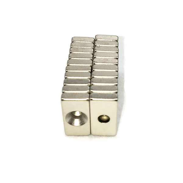 釹鐵硼強磁鐵廠家